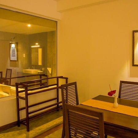 Refresh Hotel Hikkaduwa Dış mekan fotoğraf