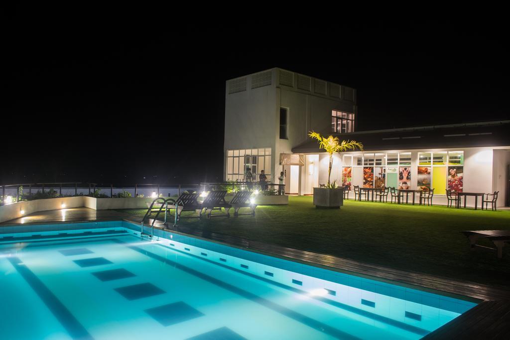 Refresh Hotel Hikkaduwa Dış mekan fotoğraf